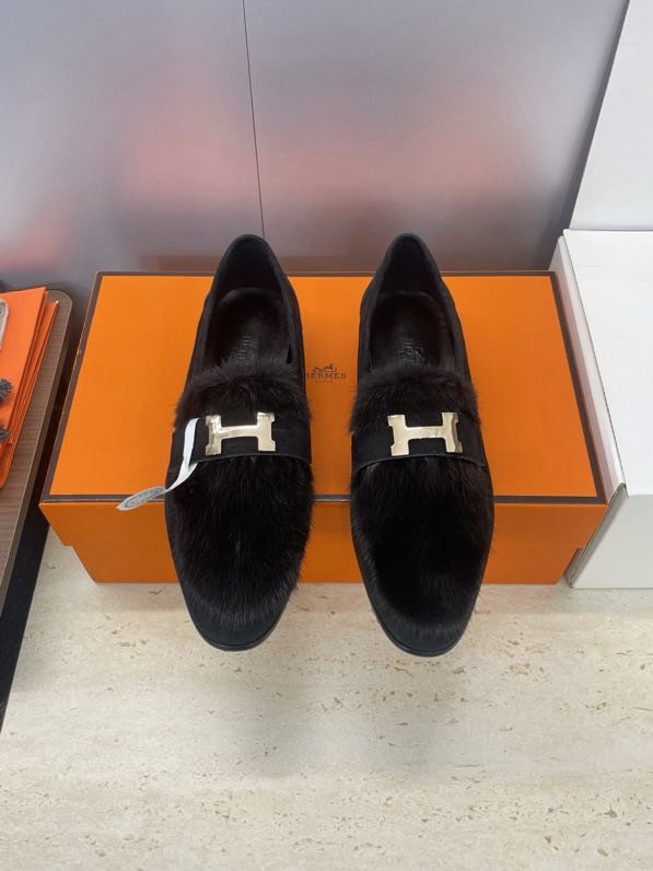 Лоферы женские