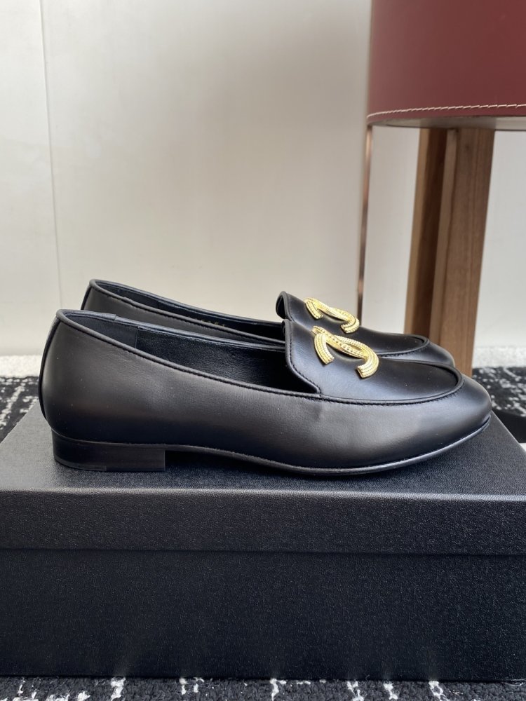 Лоферы женские фото 2