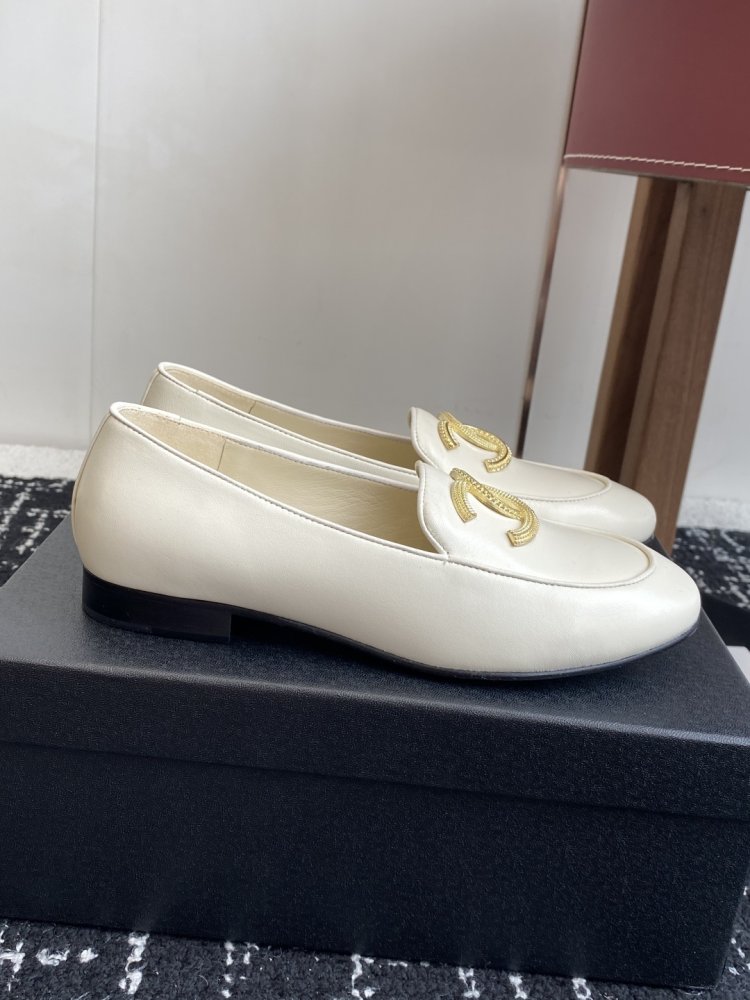 Лоферы женские фото 2