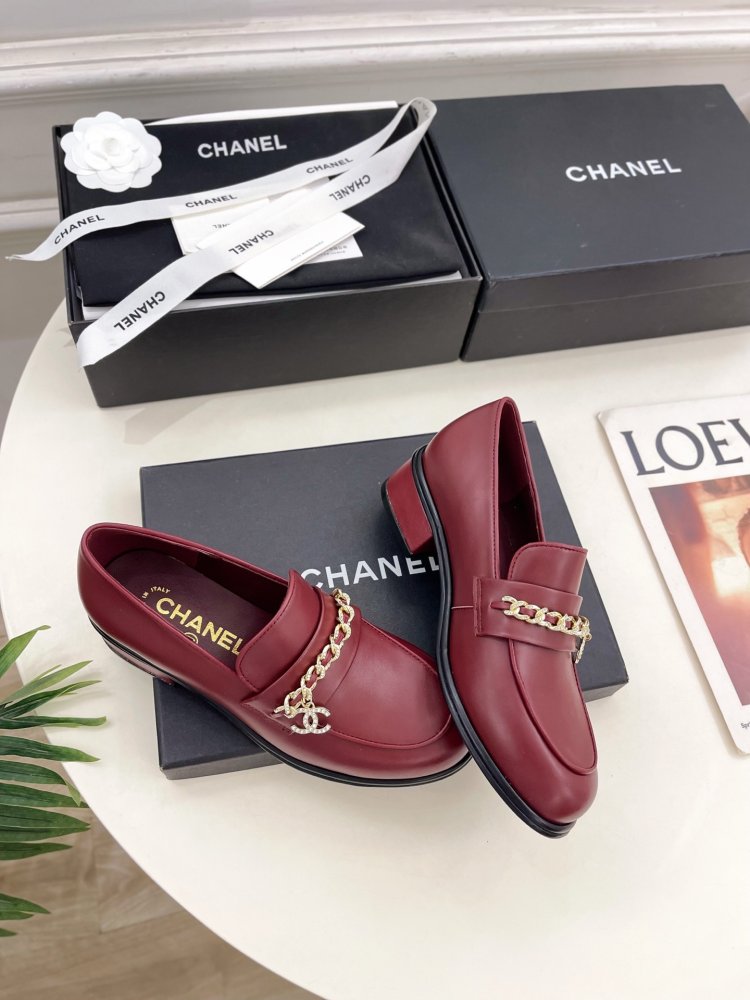 Лоферы женские фото 2