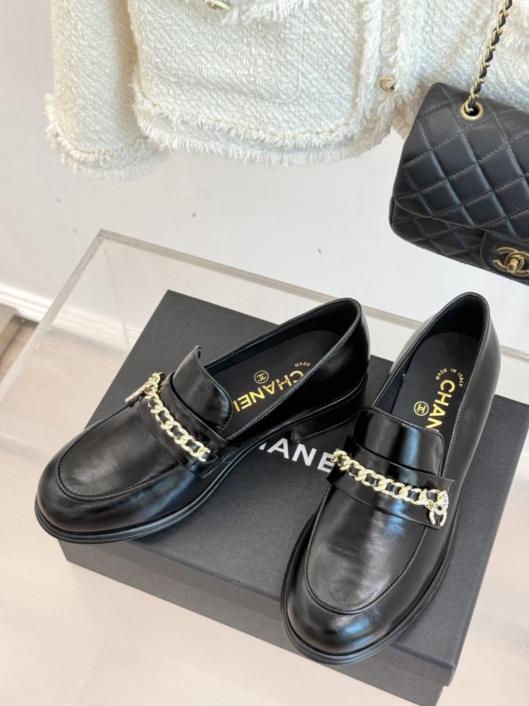 Лоферы женские фото 2