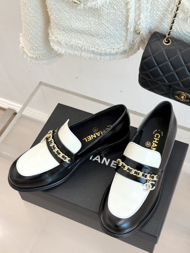 Лоферы женские фото 2