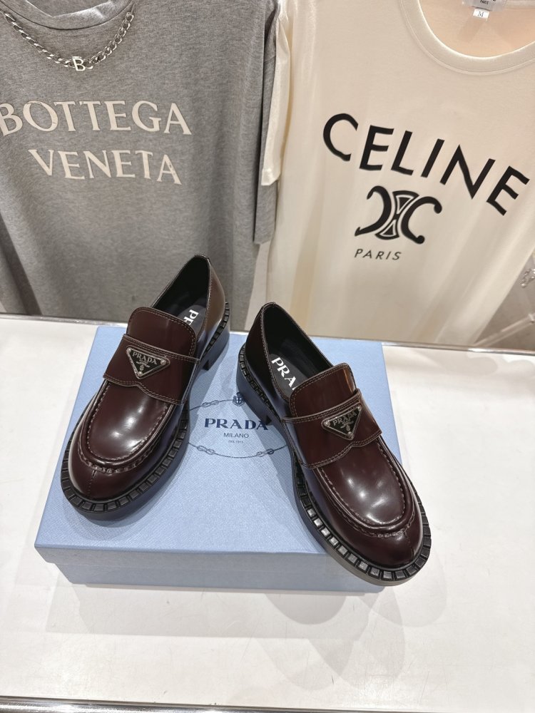 Лоферы женские фото 2