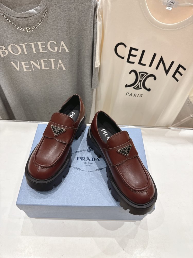 Лоферы женские фото 2