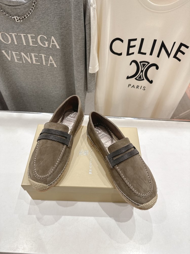 Лоферы жіночі фото 2