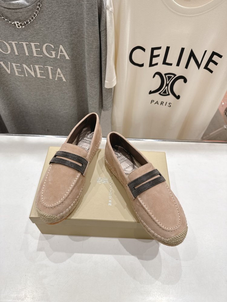 Лоферы жіночі фото 2