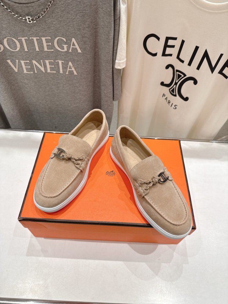 Лоферы жіночі фото 2