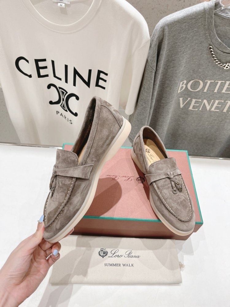 Лоферы жіночі фото 2