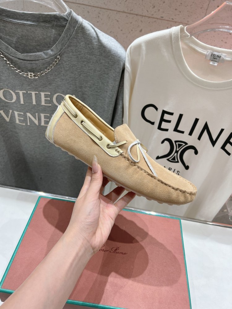 Лоферы жіночі фото 2