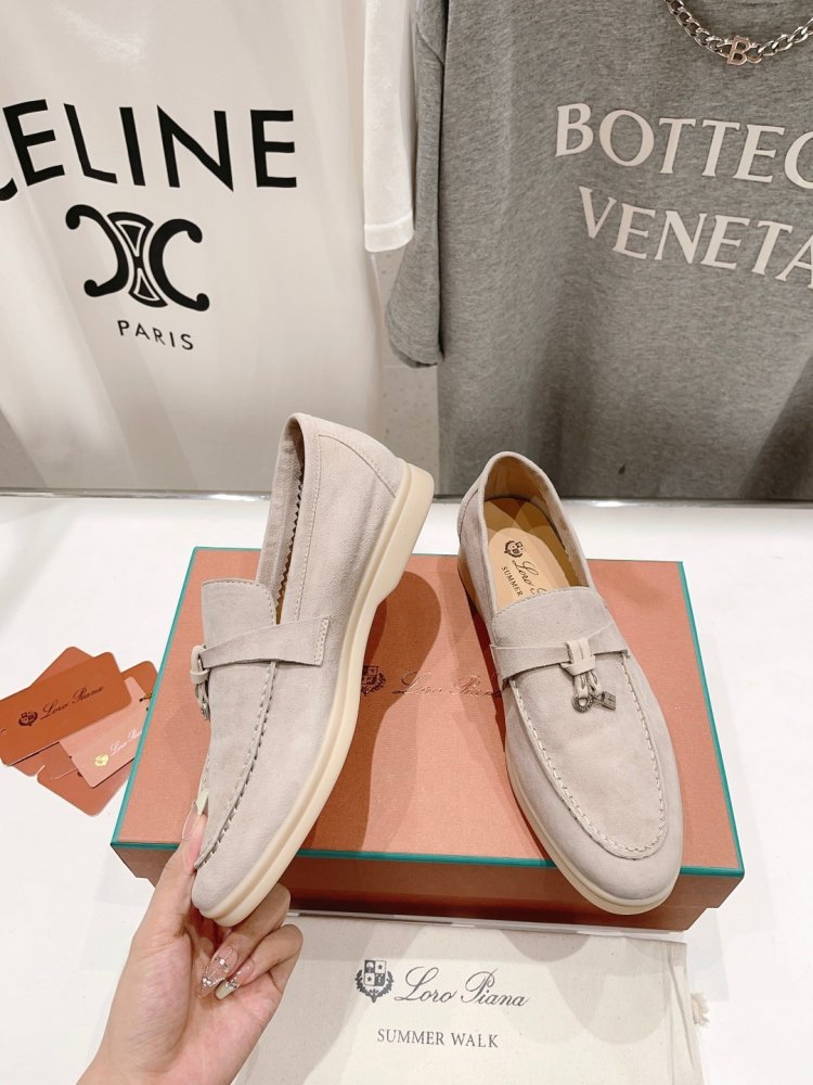 Лоферы женские фото 2