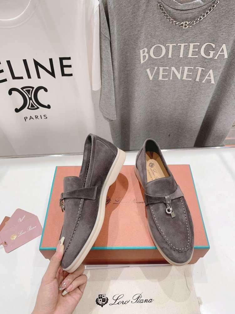 Лоферы женские фото 2