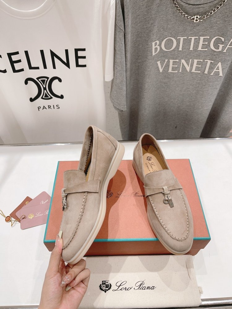 Лоферы женские фото 2