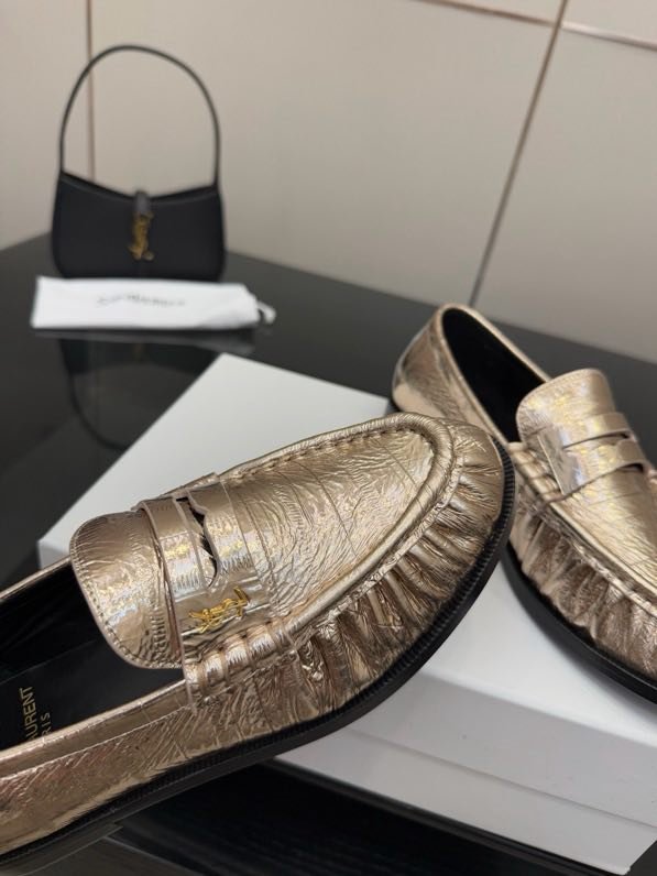 Лоферы женские фото 2