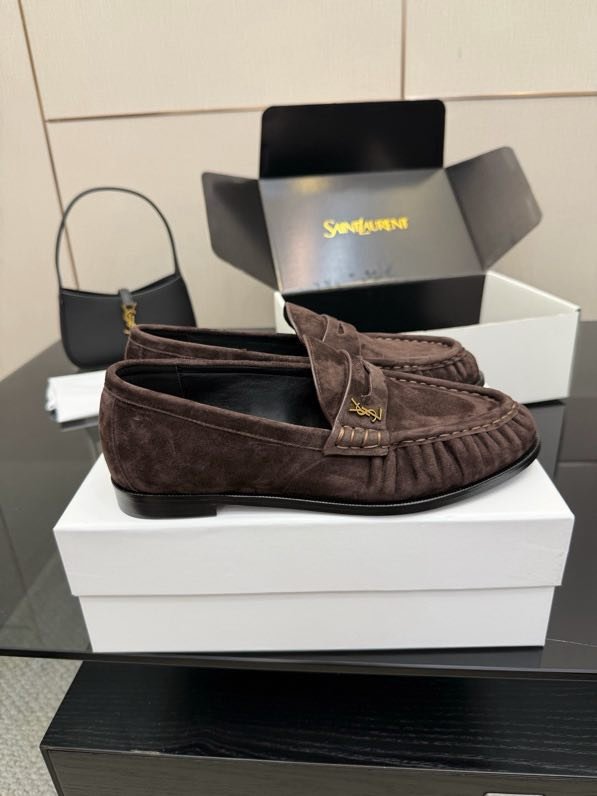 Лоферы женские фото 2