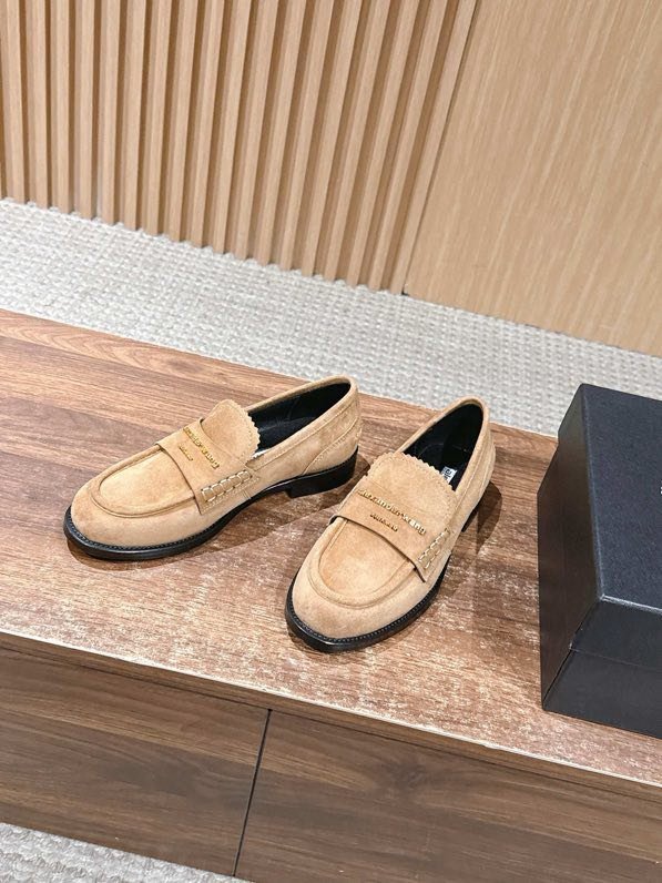 Лоферы женские фото 2