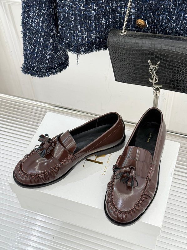 Лоферы женские фото 2