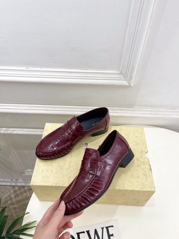 Лоферы женские фото 2