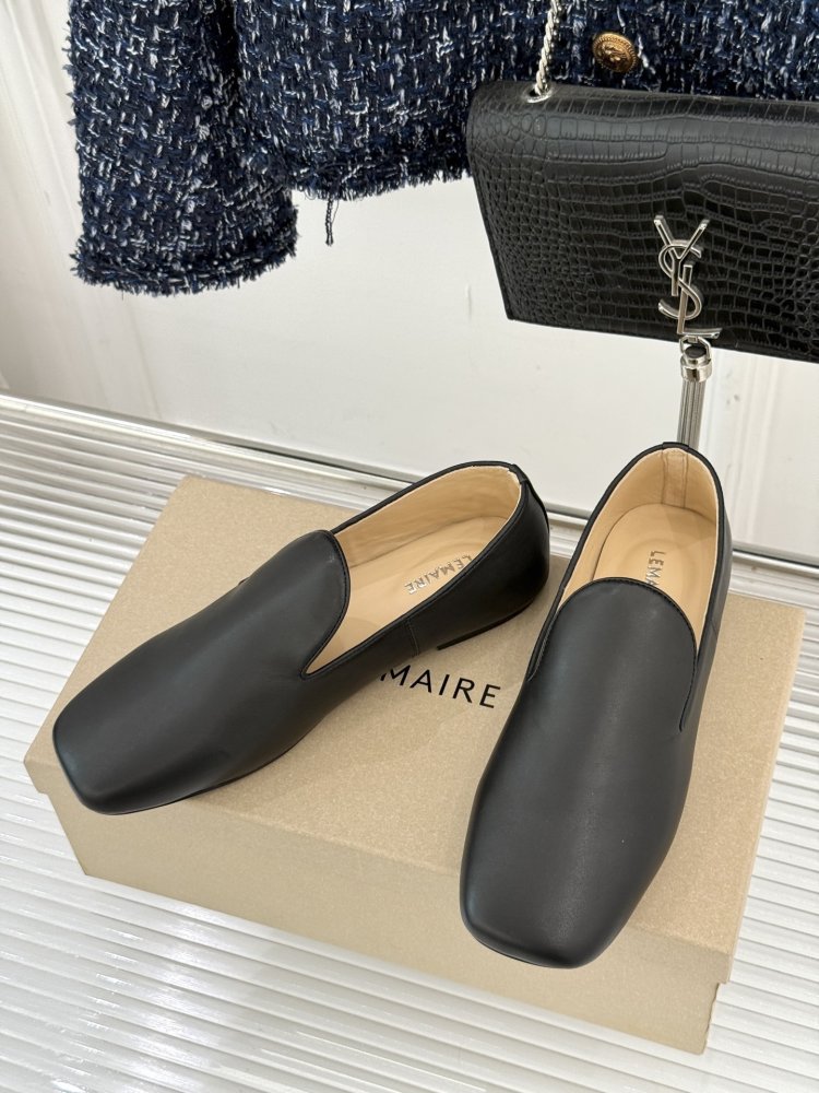 Лоферы жіночі фото 2