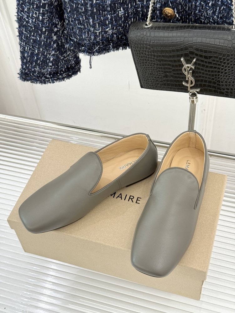 Лоферы жіночі фото 2