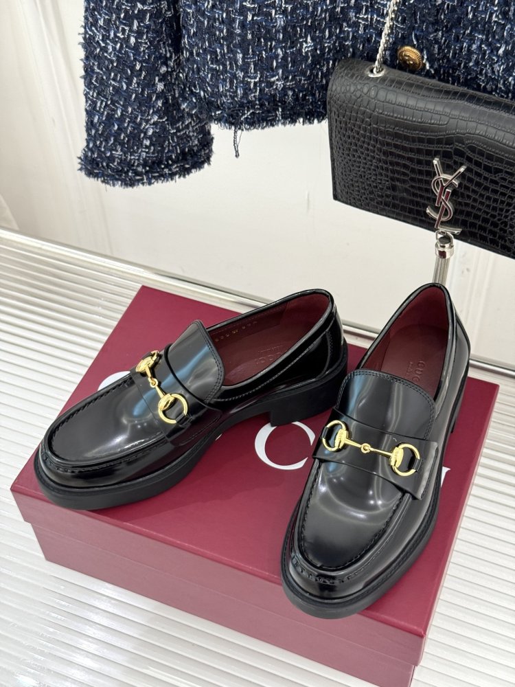 Лоферы женские фото 2