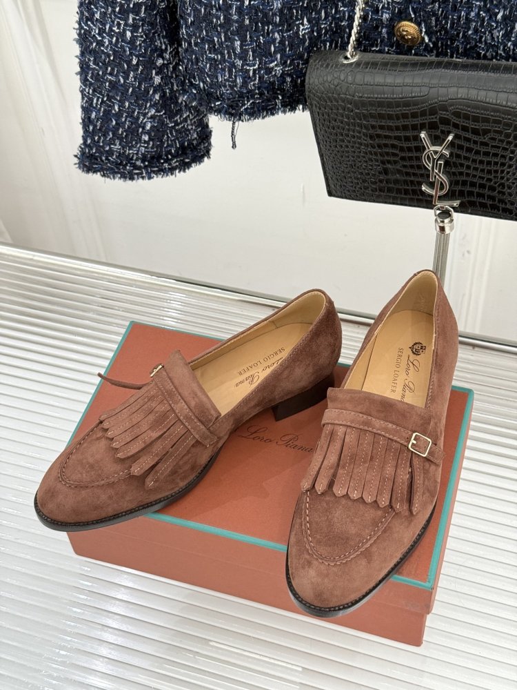 Лоферы женские фото 2