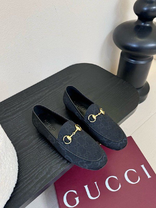 Лоферы женские фото 3