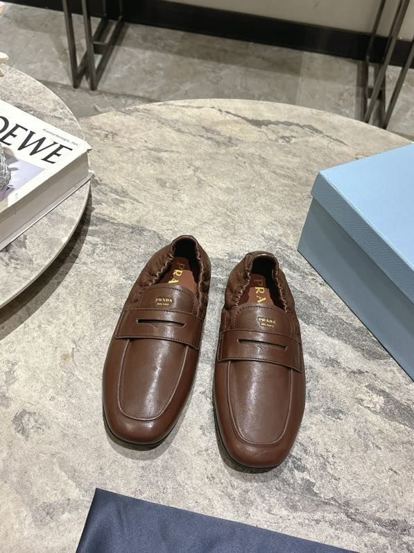 Лоферы женские фото 3