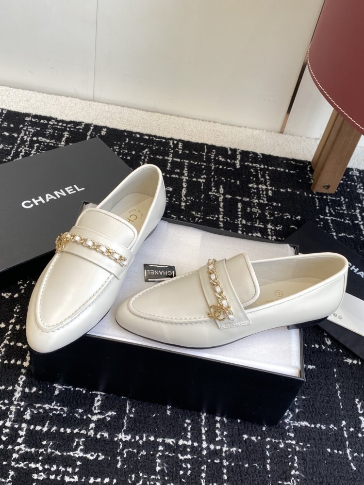 Лоферы женские фото 3