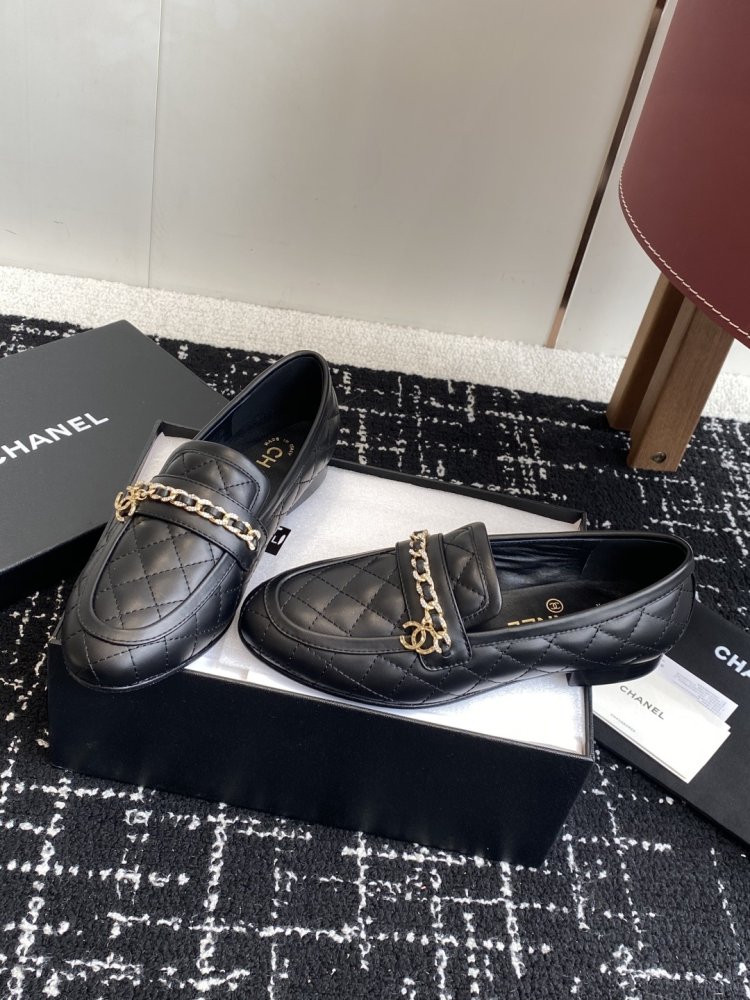 Лоферы женские фото 3