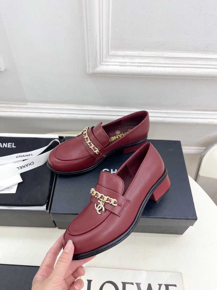 Лоферы женские фото 3