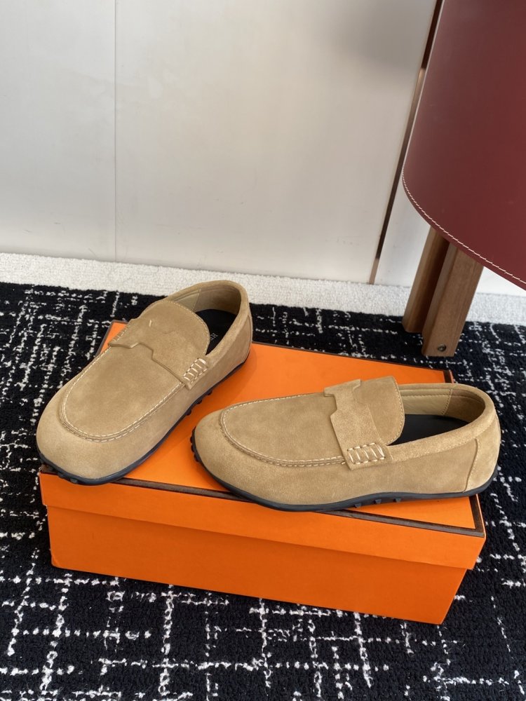 Лоферы женские фото 3