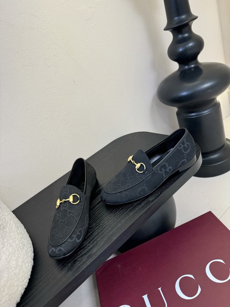 Лоферы женские фото 3