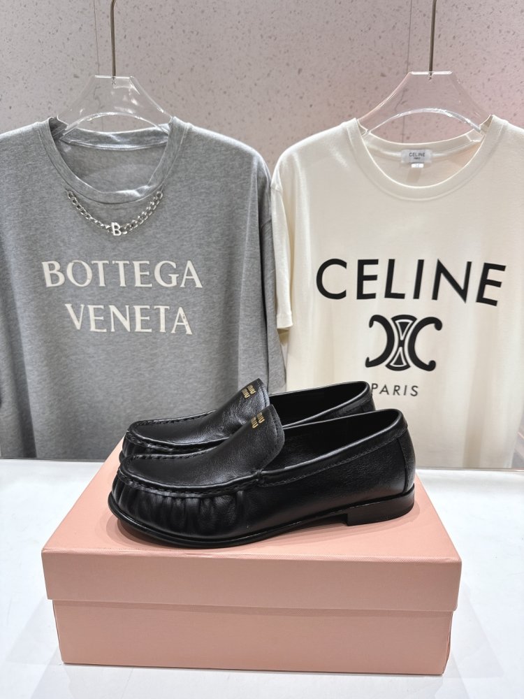 Лоферы женские фото 3