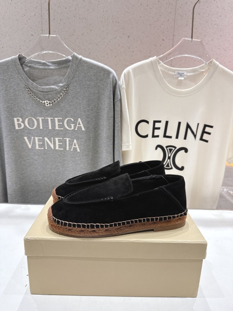 Лоферы женские фото 3