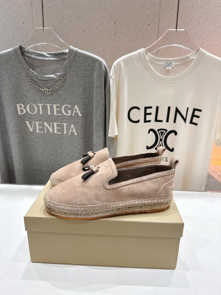 Лоферы женские фото 3