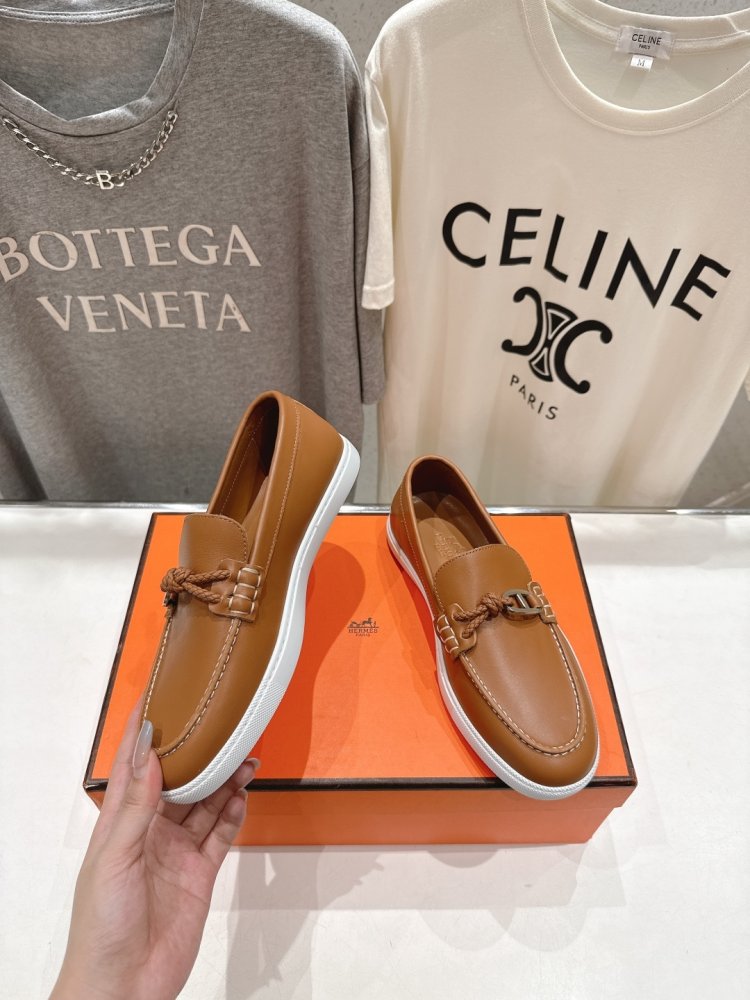 Лоферы женские фото 3