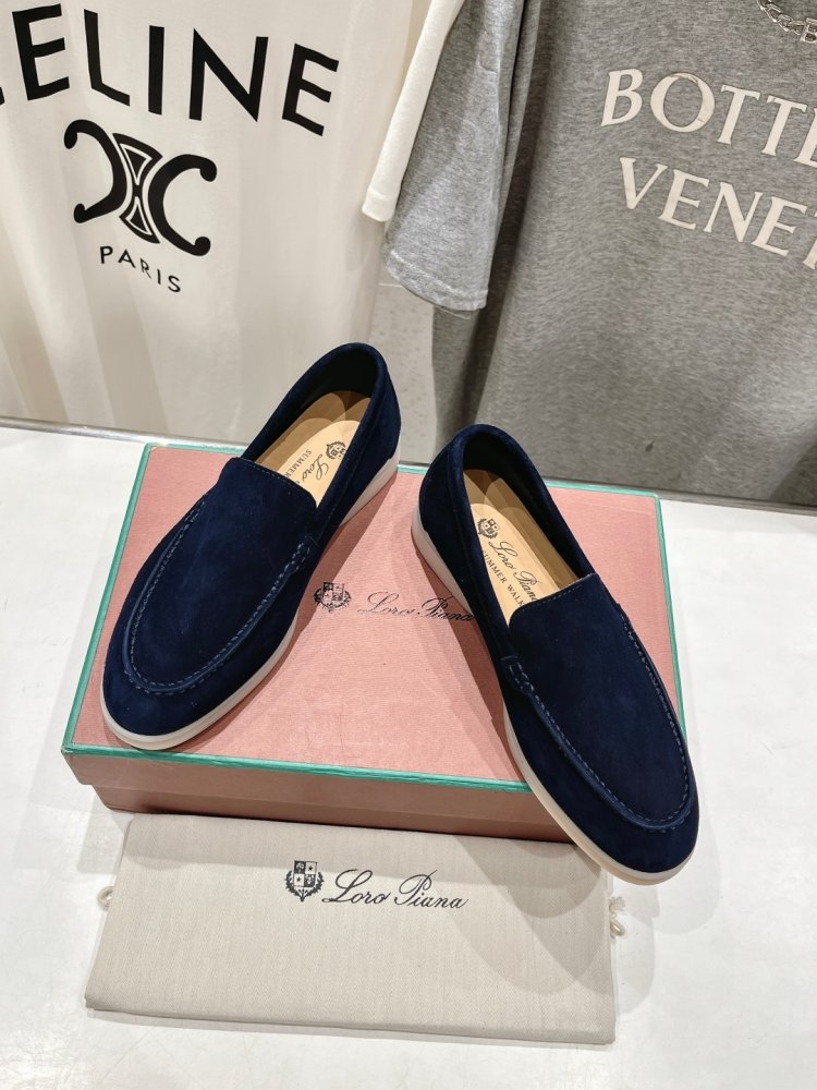 Лоферы жіночі фото 3