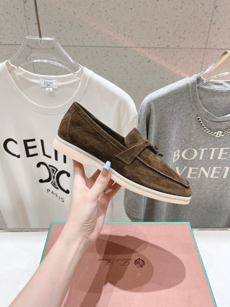 Лоферы женские фото 3