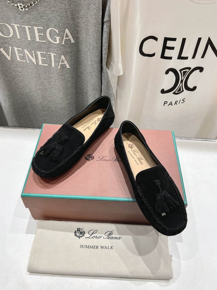 Лоферы жіночі фото 3