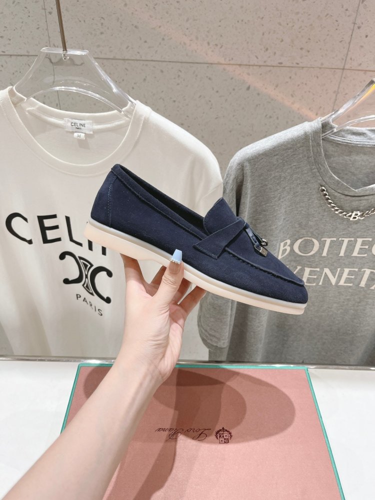 Лоферы жіночі фото 3