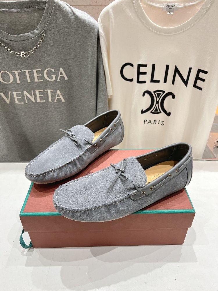 Лоферы жіночі фото 3