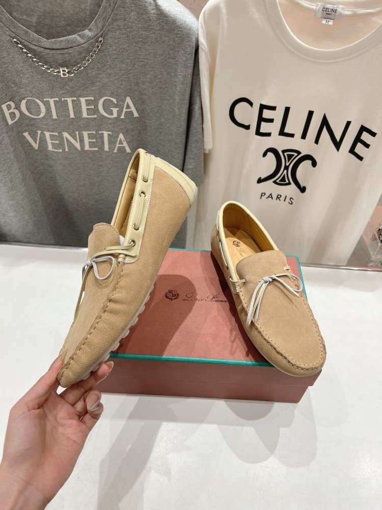 Лоферы жіночі фото 3