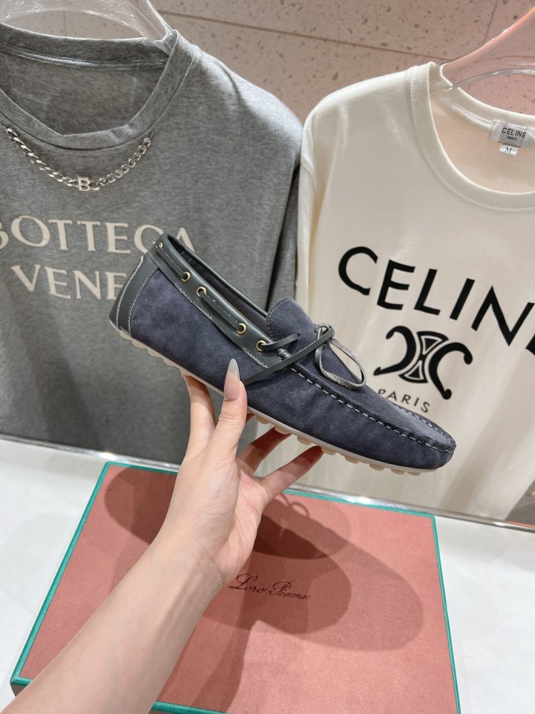 Лоферы жіночі фото 3