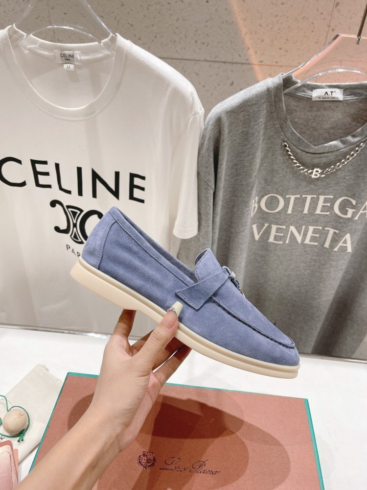 Лоферы женские фото 3