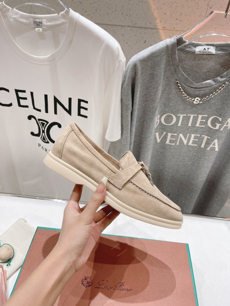 Лоферы жіночі фото 3