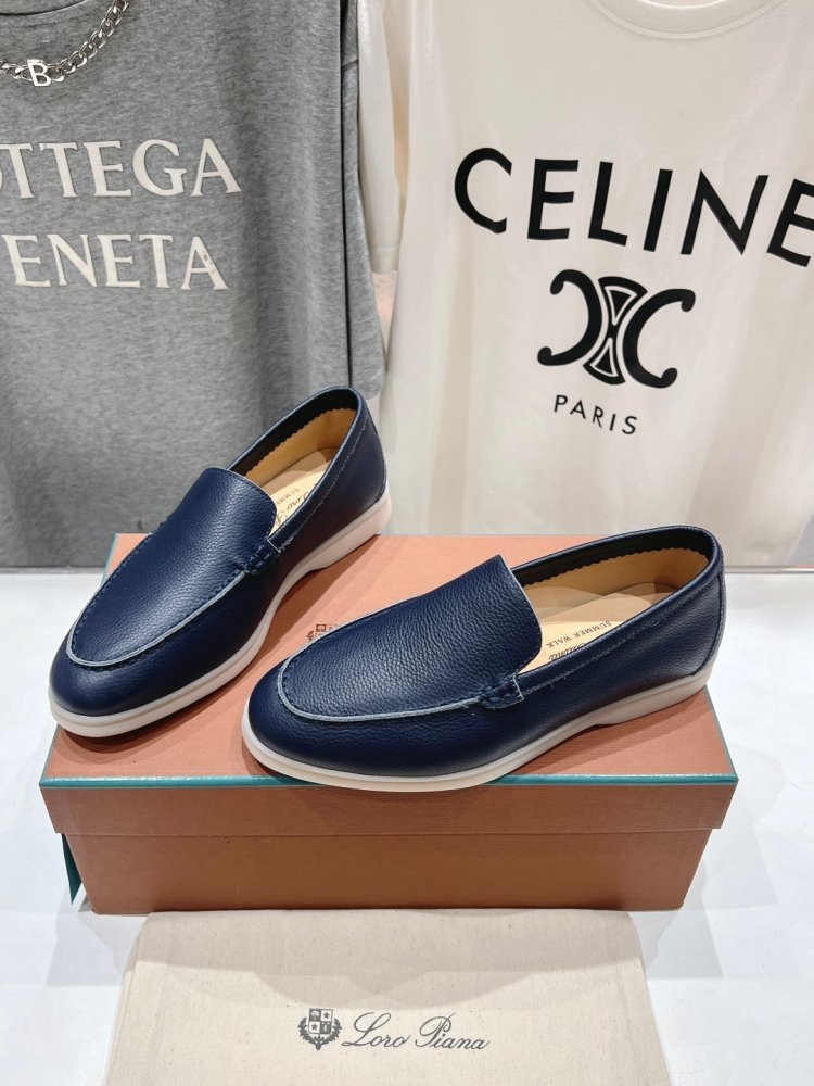 Лоферы женские фото 3