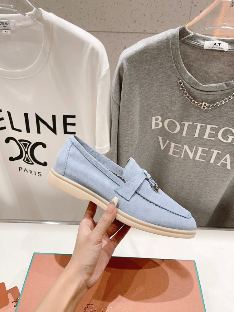 Лоферы женские фото 3