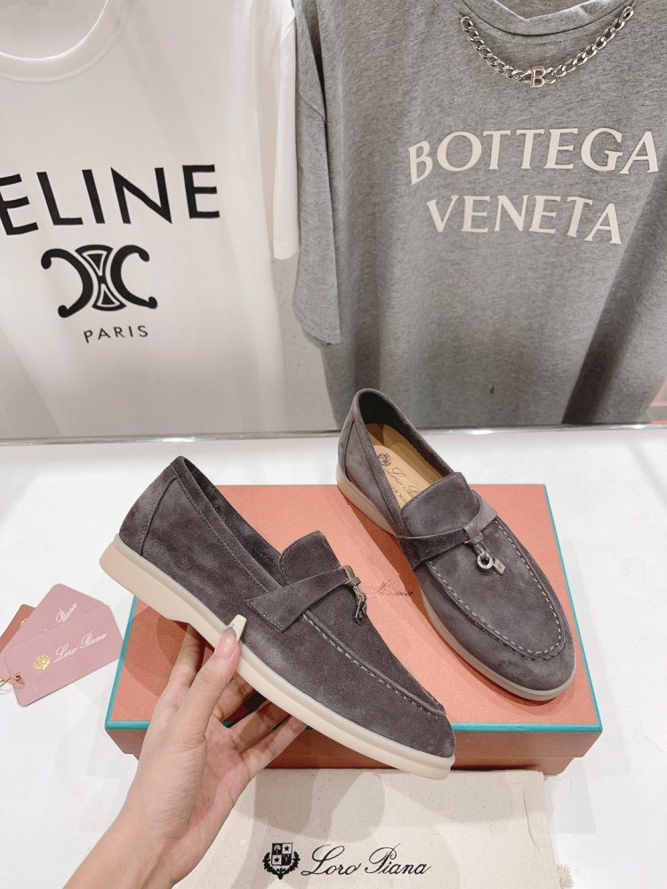 Лоферы женские фото 3