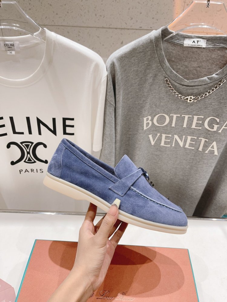 Лоферы женские фото 3