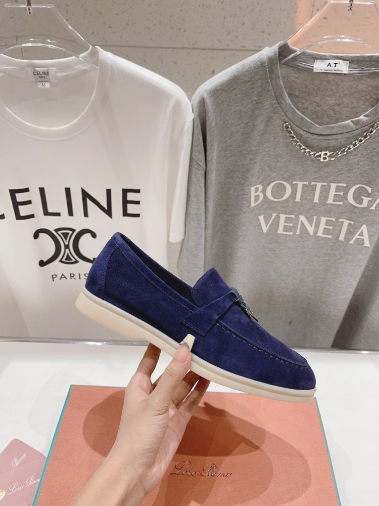 Лоферы женские фото 3